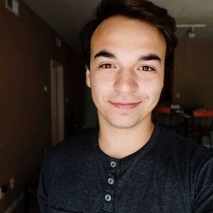 Meet your Posher, Diego